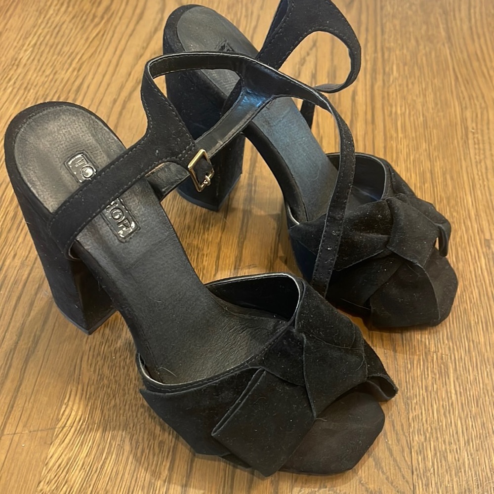 TOPSHOP BOW BLOCK HEEL